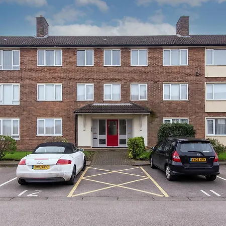 3 Bed Apartment - Perfect For Contractors Near Liverpool Airport Hale  Exterior photo