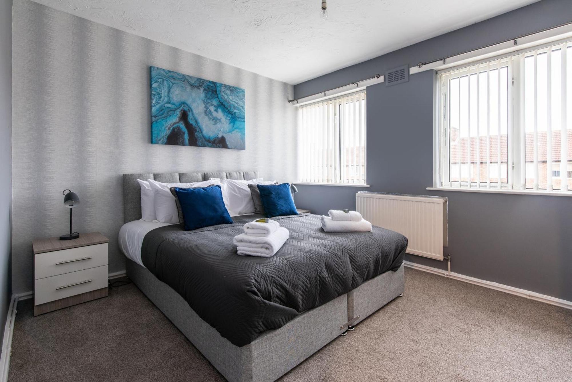 Apartment 3 Bed - Perfect For Contractors Near Liverpool Airport *